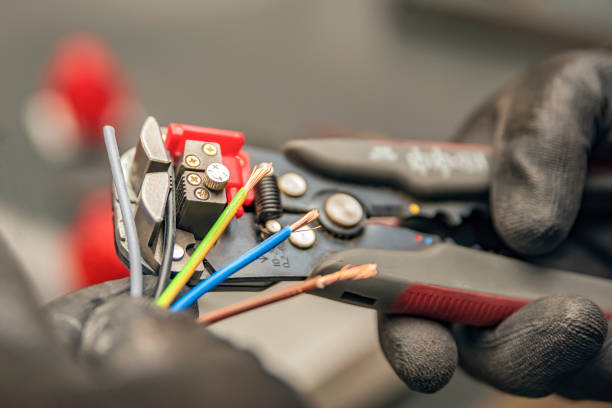  Abram, TX Electrician Pros